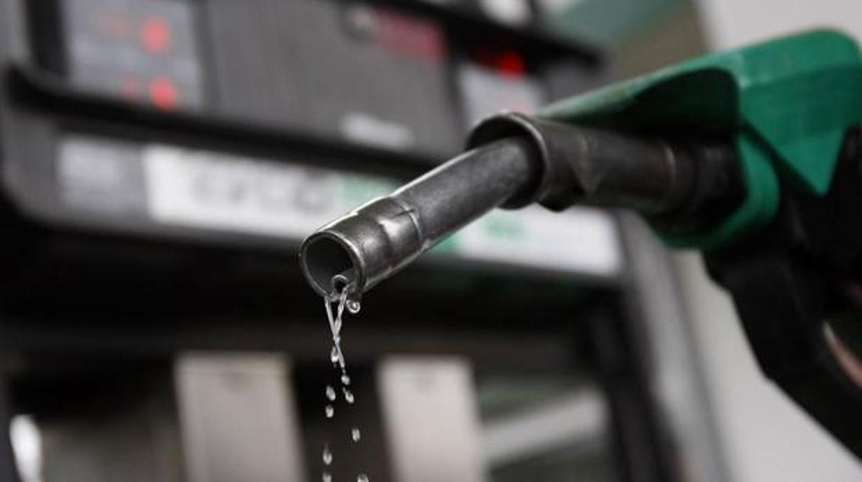 La bajada en el precio de la gasolina se ha notado en el global del último mes de junio.