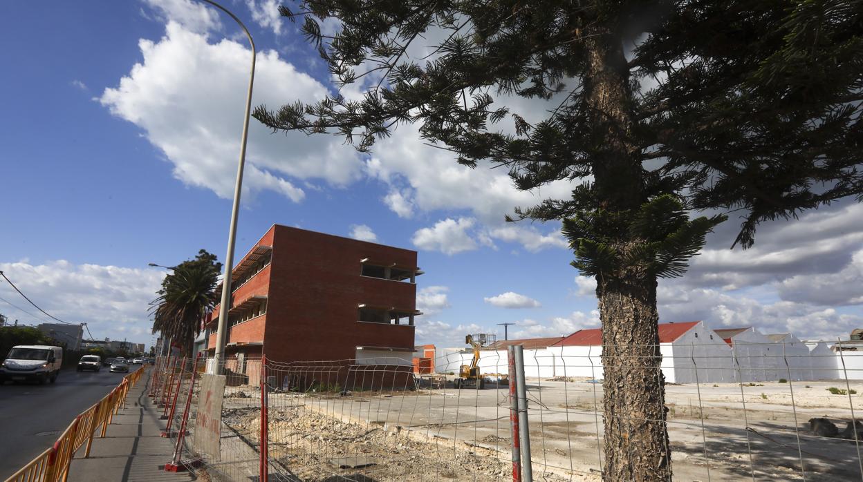 las obras de la Zona Base marchan a muy buen ritmo y se espera que estén culminadas a finales de mes.