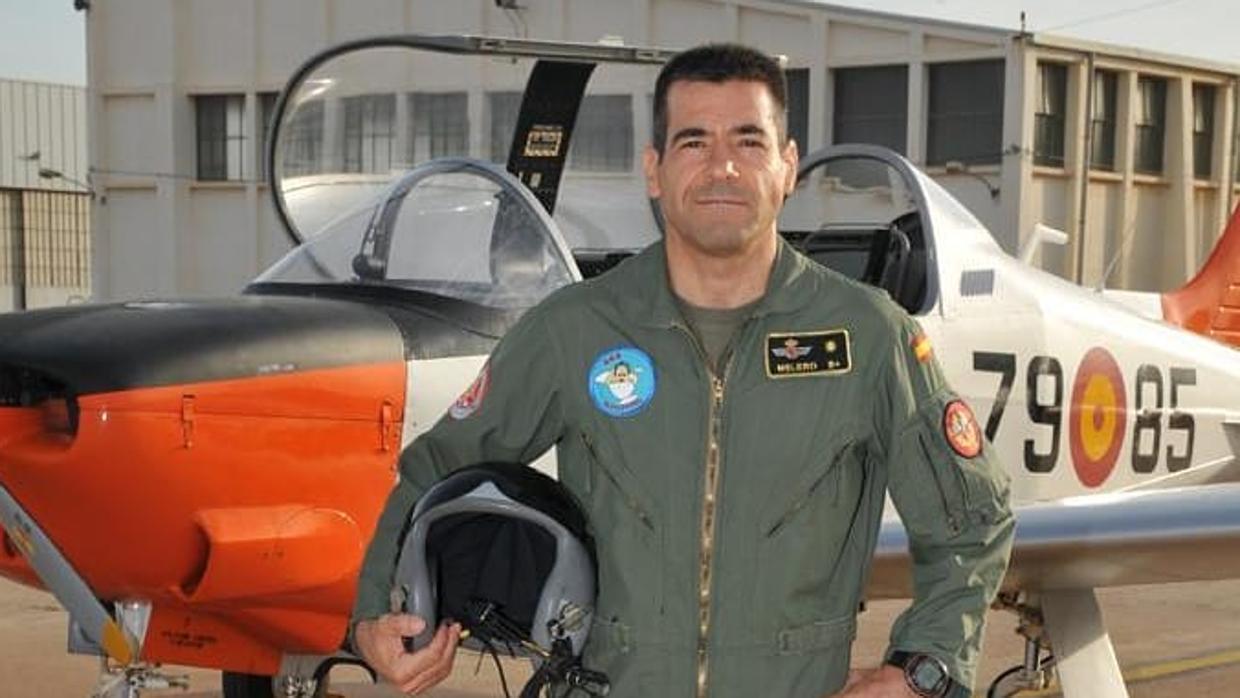 El comandante Daniel Melero, en la Academia General del Aire.