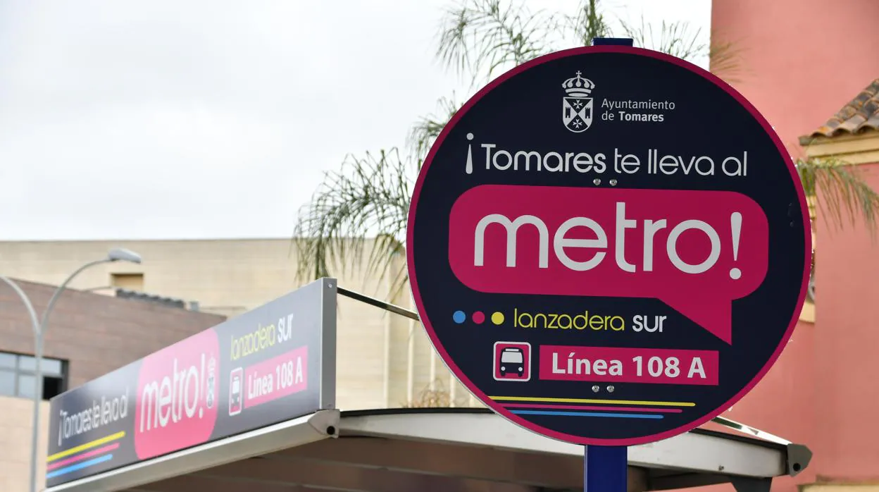 La lanzadera de Tomares a la estación de metro de San Juan Alto alcanzó los cien mil usuarios en 2018