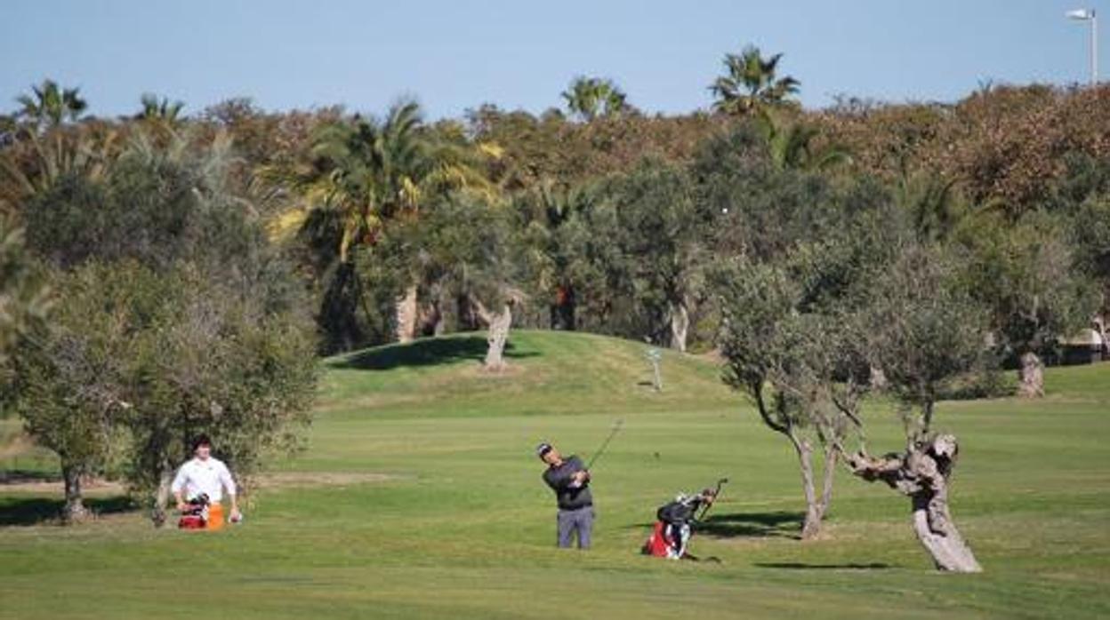 Cádiz combate al Brexit con la promoción de sus campos de golf en Reino Unido