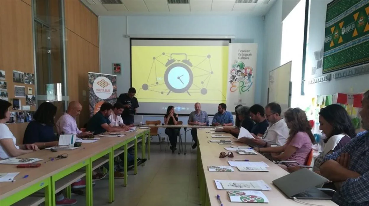 Conil acoge el encuentro &#039;Ruta Sur&#039; donde expertos de Alentejo, Algarve y Andalucía debaten sobre participación