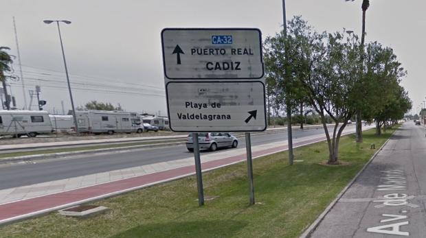 Amenazan con un cuchillo a dos menores en Valdelagrana para robar en su vivienda