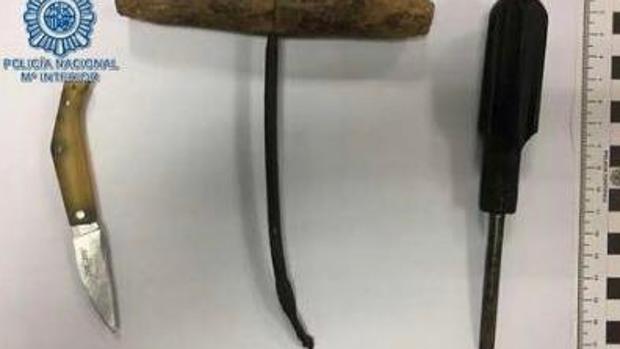 Detenido por intentar clavar un destornillador a un sacristán en el robo de una iglesia de Écija