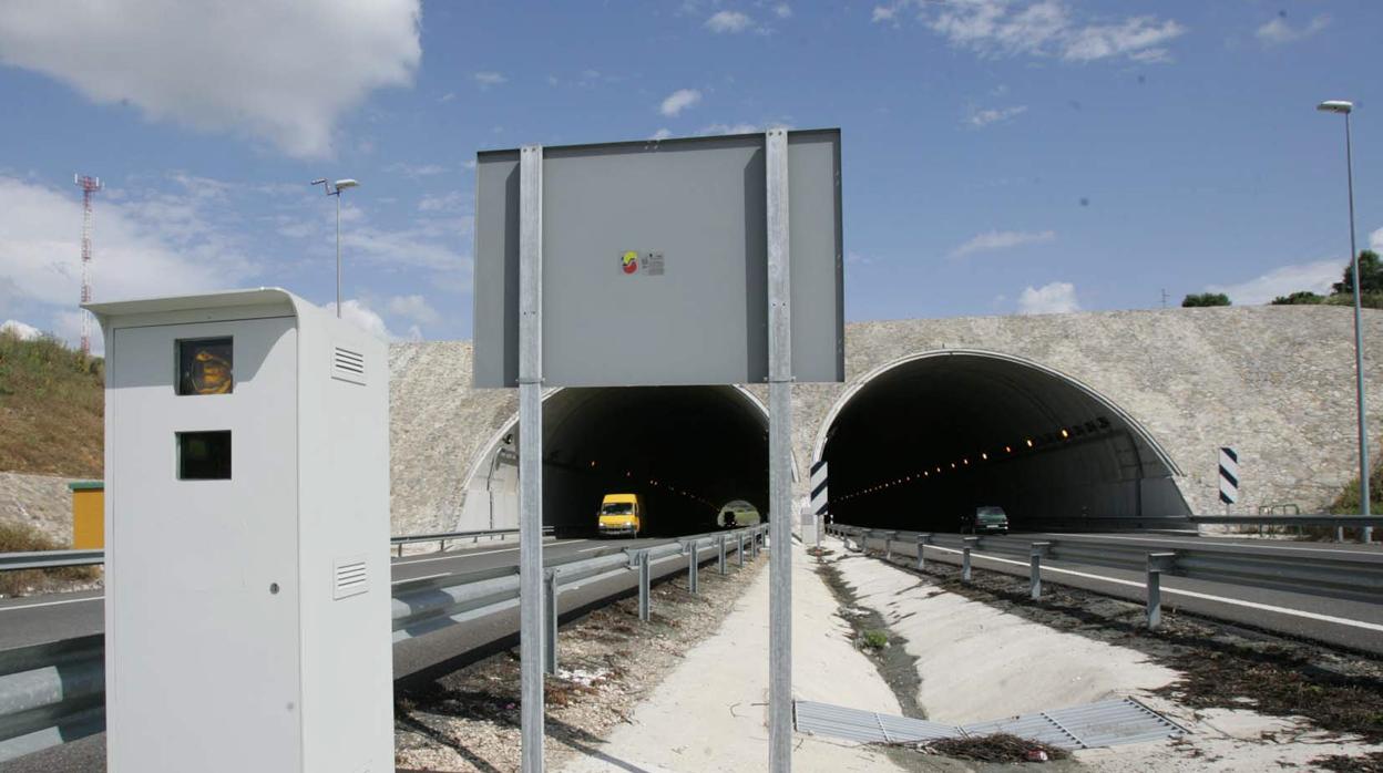 Radar de la A-381, entre Jerez y Los Barrios, que lidera en l ránkin de sanciones en la provincia