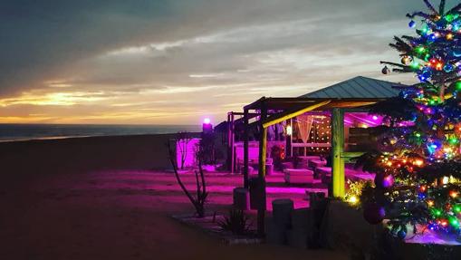 Diez chiringuitos que permanecerán abiertos en las playas de Cádiz este otoño