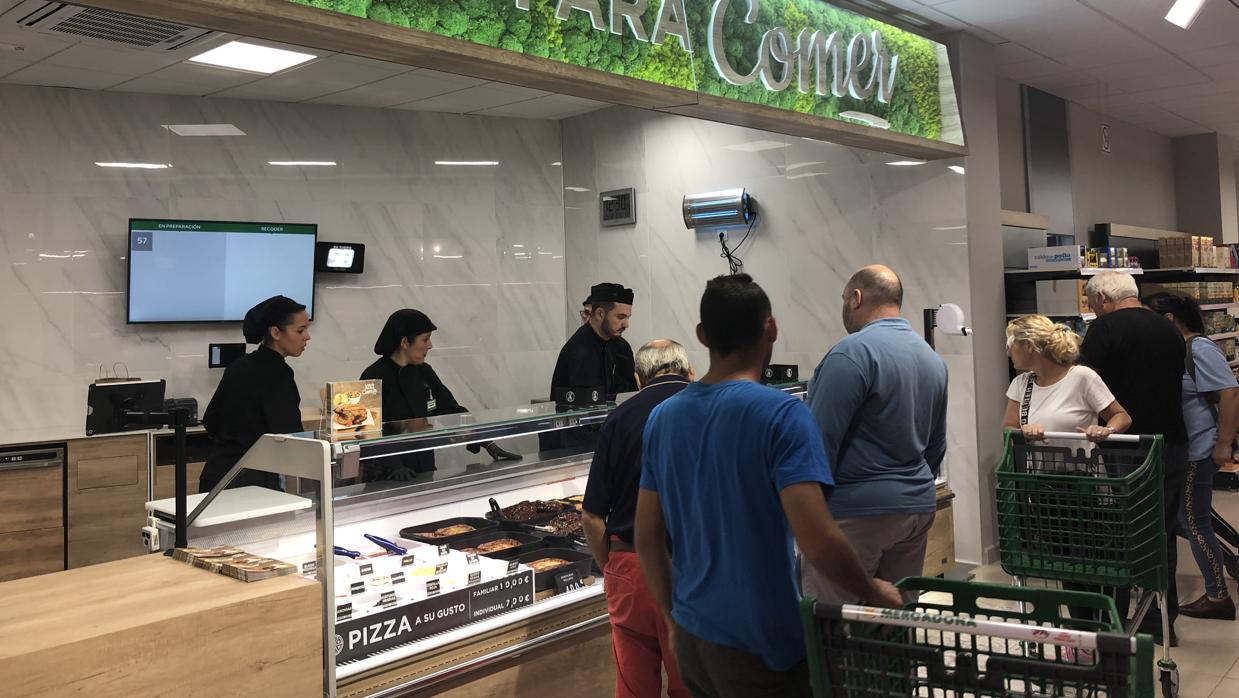 Mercadona implanta su nuevo modelo de tienda eficiente en Villamartín