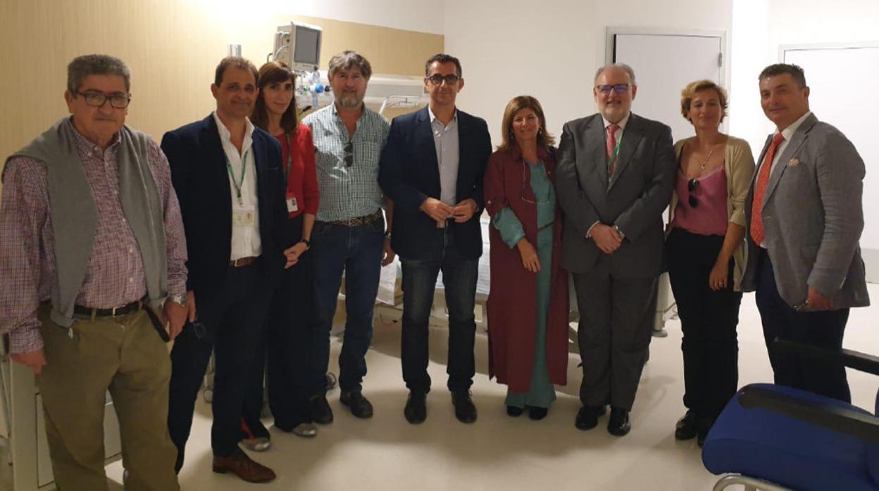 Los alcaldes visitan el nuevo Hospital de la Janda