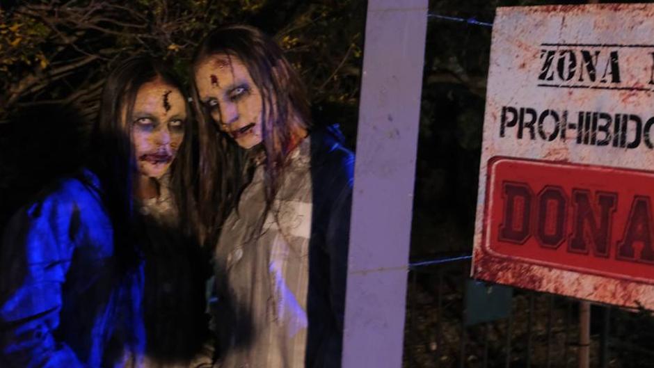 VÍDEO: Halloween zombi en San Fernando con la familia Lamela-Clavaín