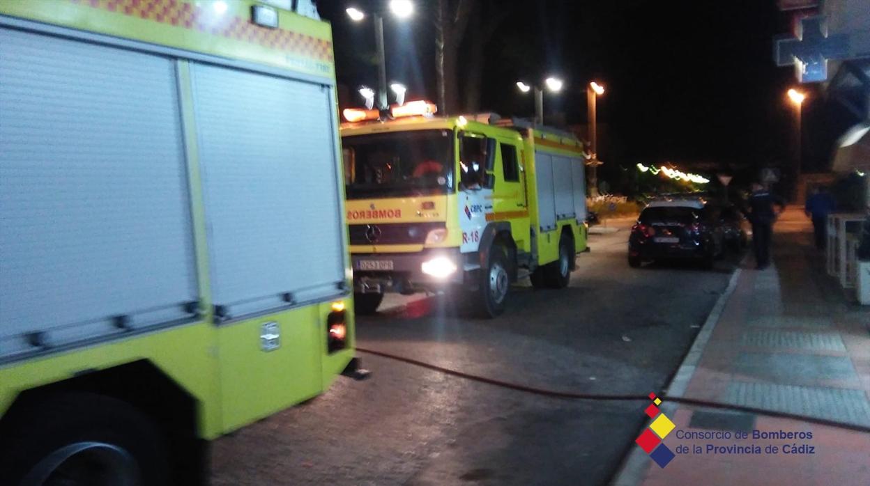 La actuación de los bomberos en El Puerto.