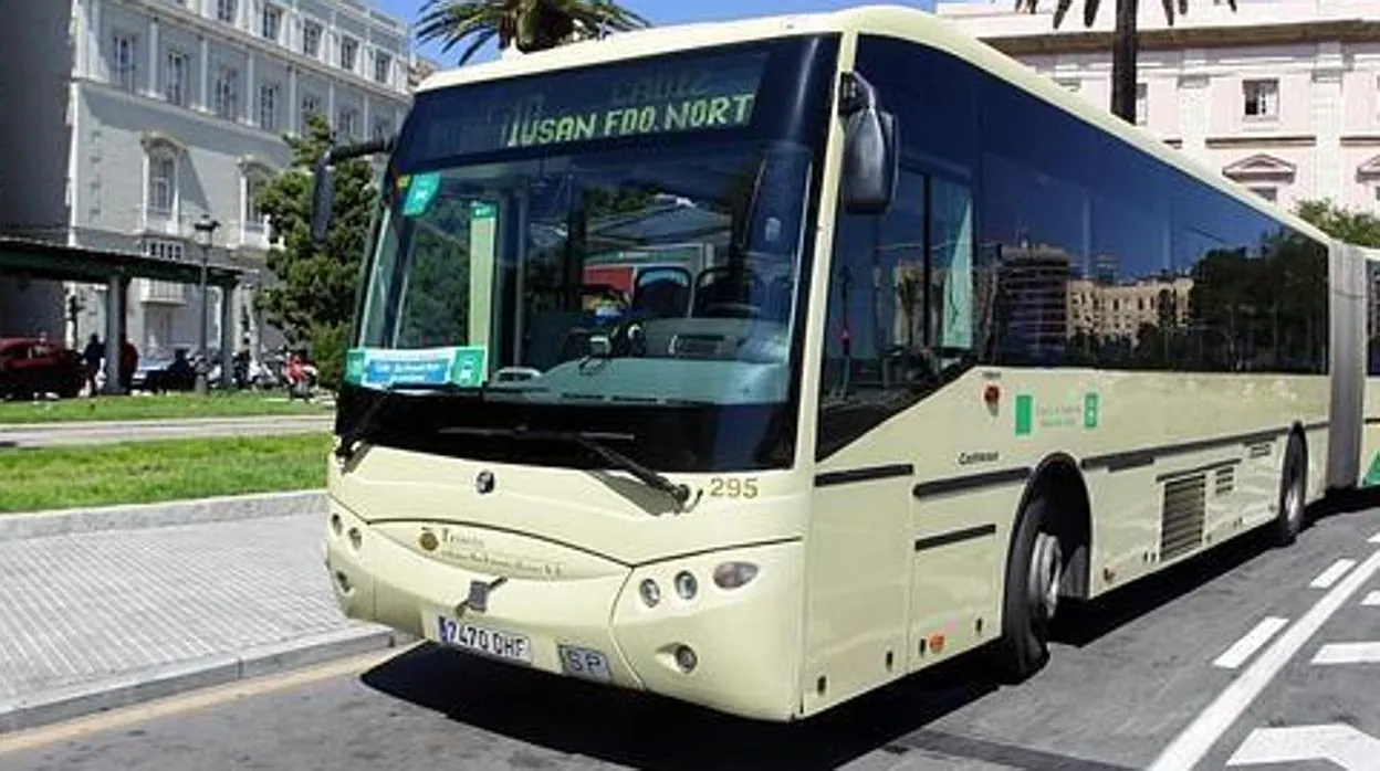 Los autobuses en la Bahía de Cádiz se reforzarán para el partido España-Malta