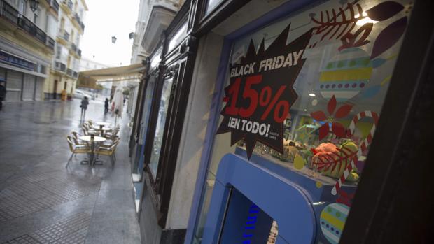 'Black Friday' en Cádiz: 2.390 contratos y una mejora del 2%