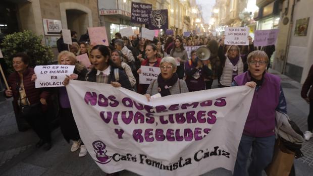 Cádiz marcha contra la violencia machista