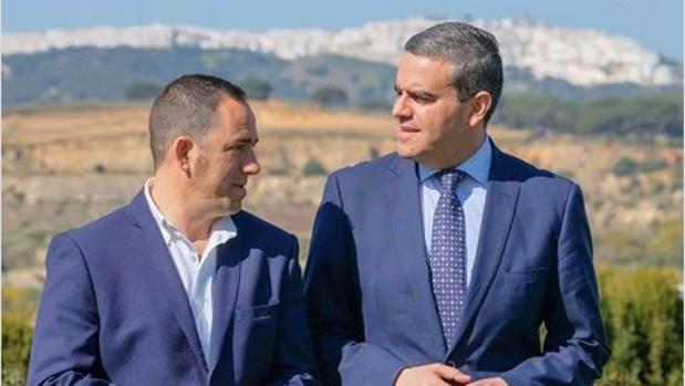 José Ortiz anuncia que dejará de ser alcalde de Vejer y propone a Manuel Flor