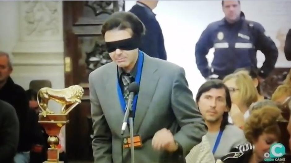 VÍDEO: El momento más «surrealista e hilarante» del Pleno del Ayuntamiento de Cádiz