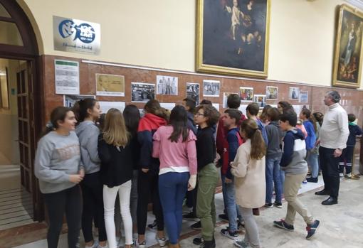 El colegio San Felipe Neri recuerda a Pérez-Llorca