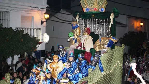 Cazalla de la Sierra disfrutará de nueve carrozas en una Cabalgata de Reyes Magos organizada por mujeres