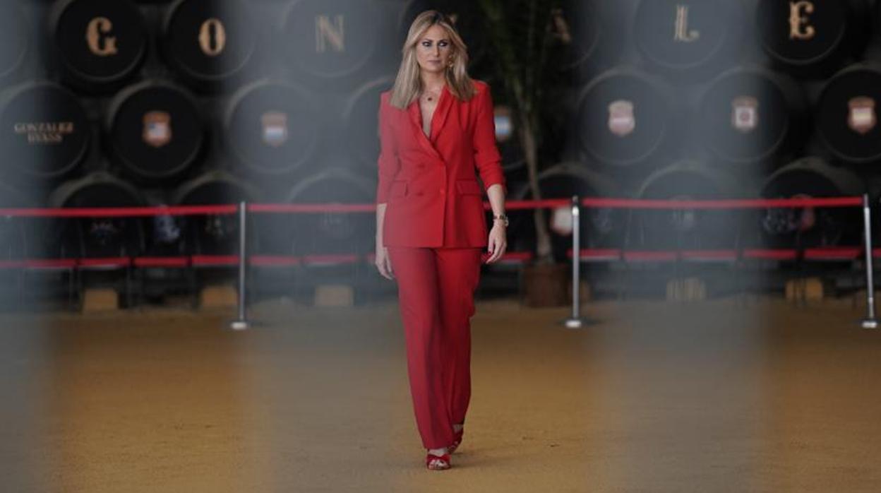 Ana Belén Morillo, directora de la Pasarela Flamenca de Jerez, en la bodega González Byass.