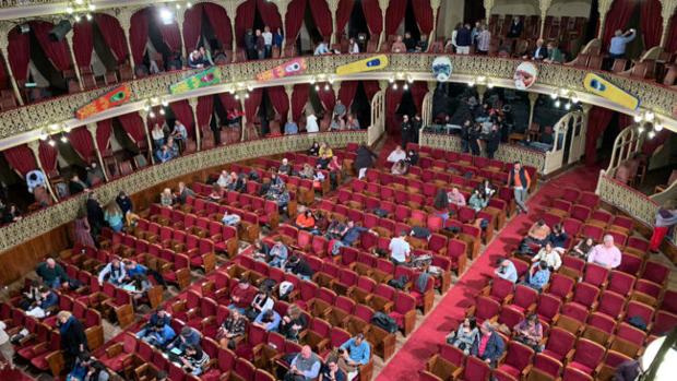 Desangelada imagen del teatro Falla en la última ronda de cuartos de final