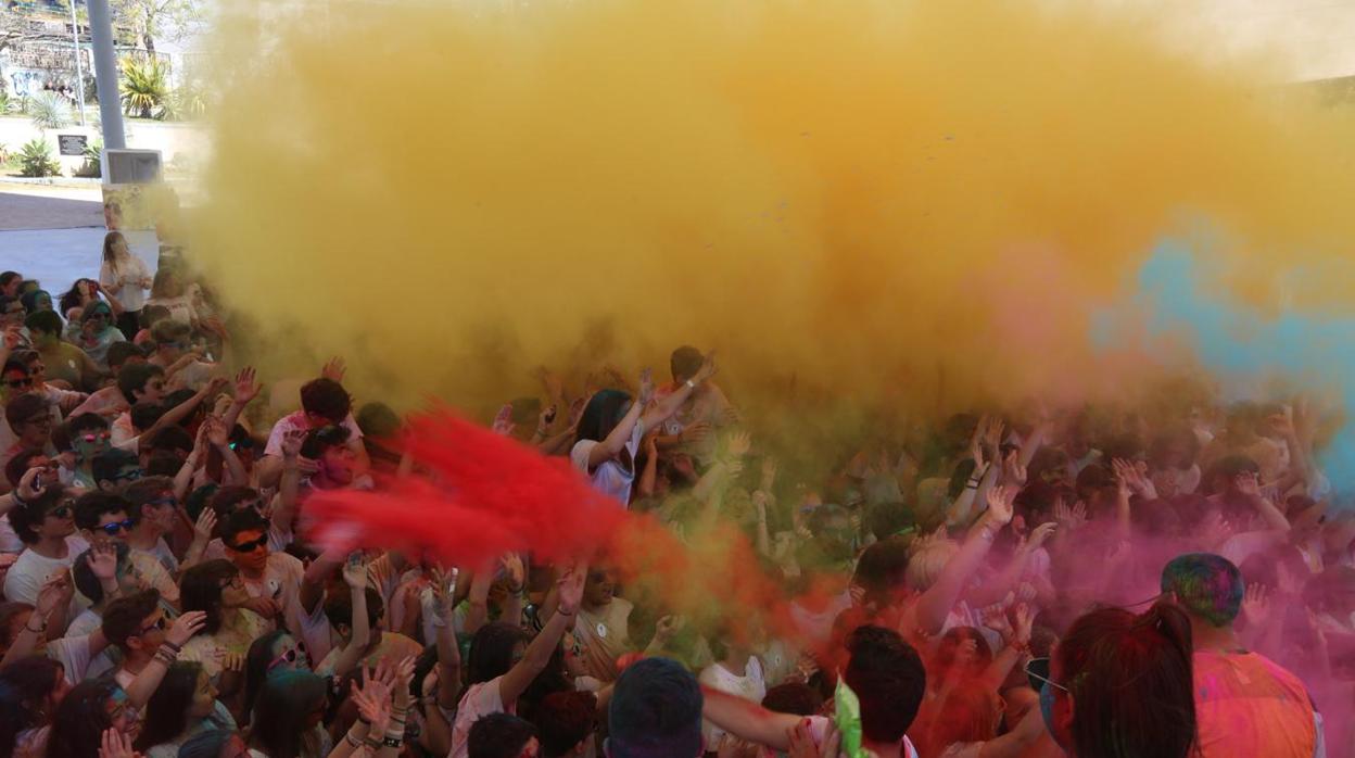 El parque Celestino Mutis acoge este miércoles la &#039;Holy Run&#039; o Carrera de Colores