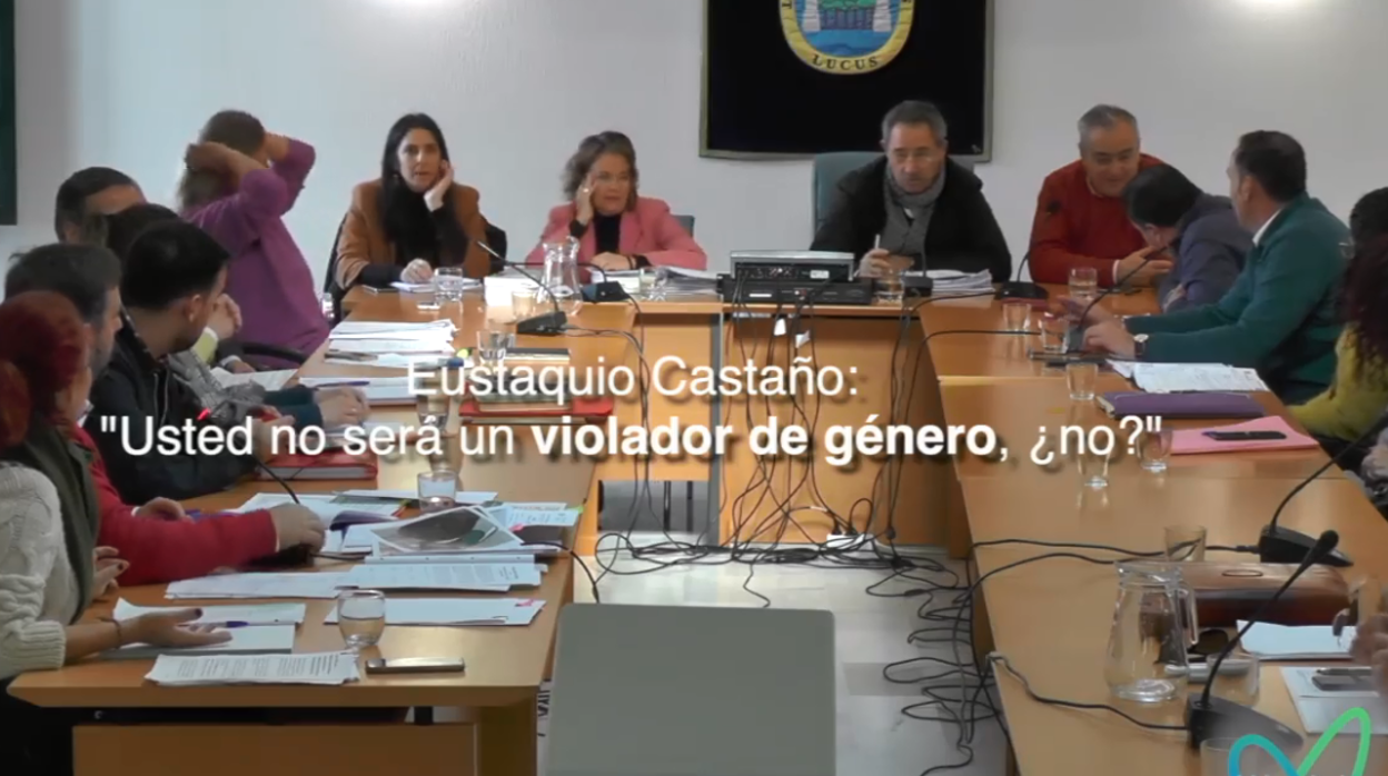 Captura del pleno en el que el alcalde le pregunta al portavoz de Adelante si «ha sido violador»