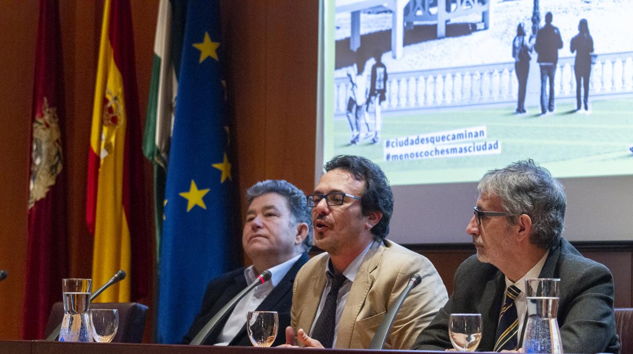 El alcalde José María González 'Kichi', en su presentación.