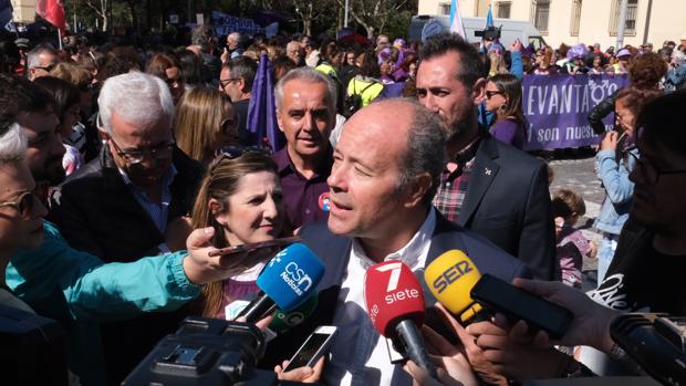 Campo: «El mejor 8 de marzo será en el que haya muchos más hombres que mujeres»