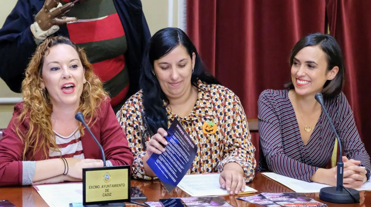 La izquierda radical de Cádiz insiste en acaparar el discurso feminista