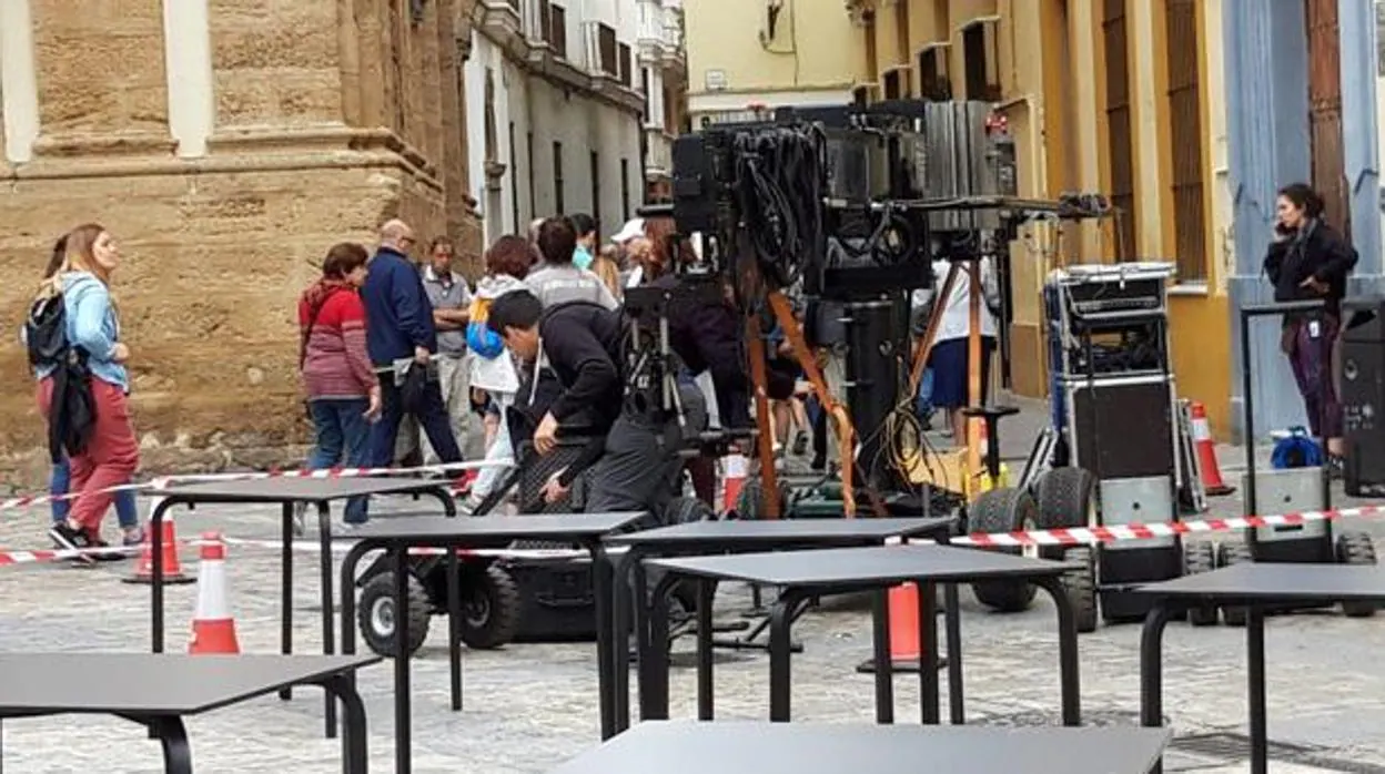 Encuesta: ¿Crees que los rodajes de películas dejan dinero en Cádiz?