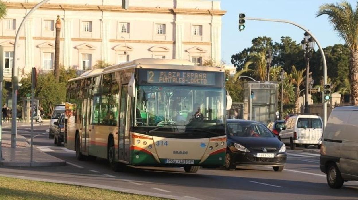 Modificaciones en el transporte urbano en Cádiz por el coronavirus