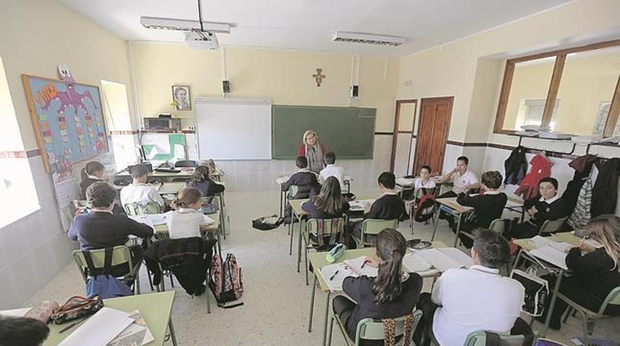 La Junta permite a los centros educativos aplazar la segunda evaluación por el coronavirus