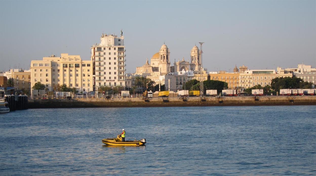No todo es negativo: la contaminación del aire en Cádiz se reduce por el confinamiento