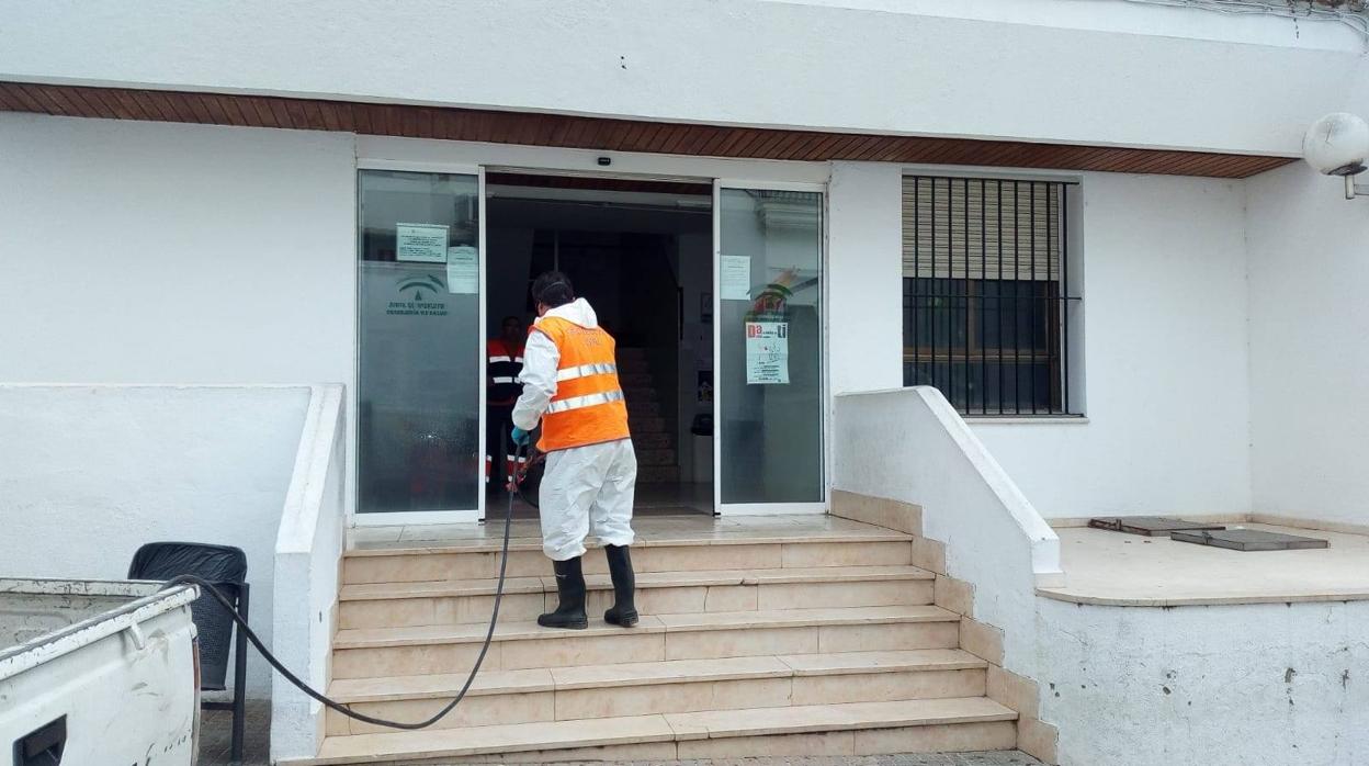 Una mujer de 96 años, tercer positivo por coronavirus en Arcos de la Frontera