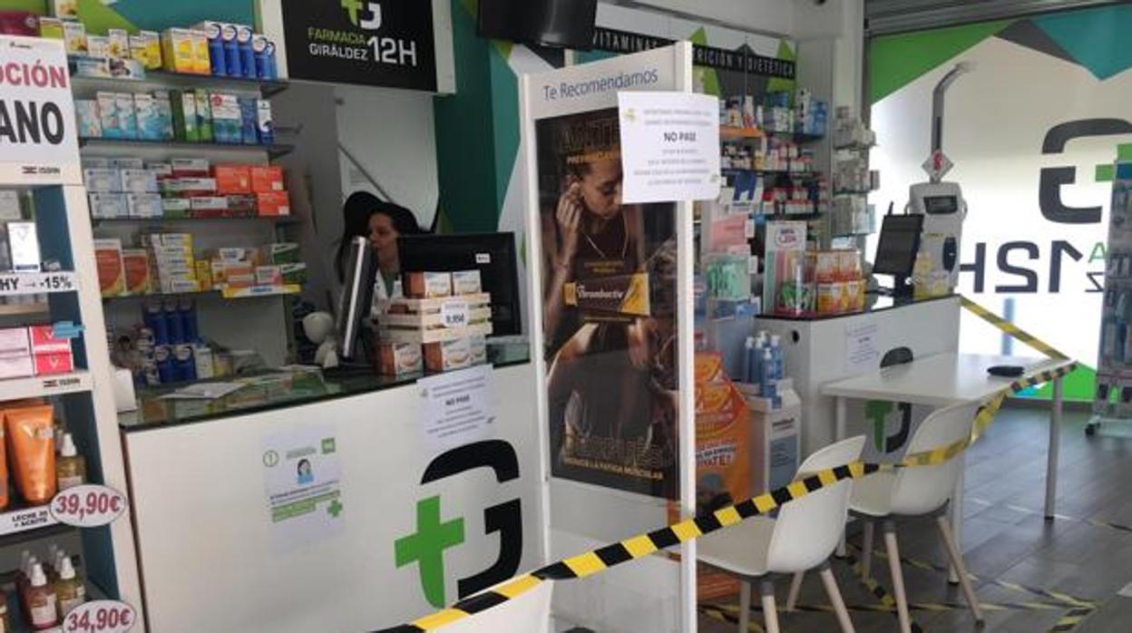 Indignación de los 500 farmacéuticos gaditanos tras ser excluidos del grupo de riesgo frente al Covid-19