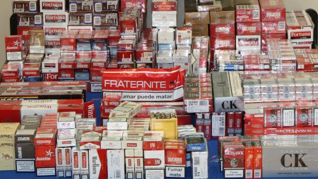 Detenido un matrimonio de Almensilla por vender tabaco de contrabando desde un quiosco