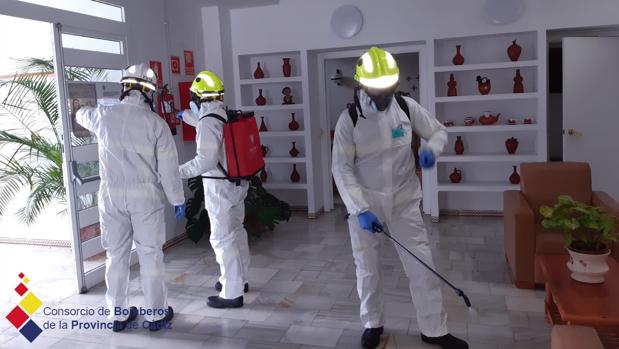 Dos personas de la residencia de mayores San Ramón de Los Barrios dan positivo en Covid-19