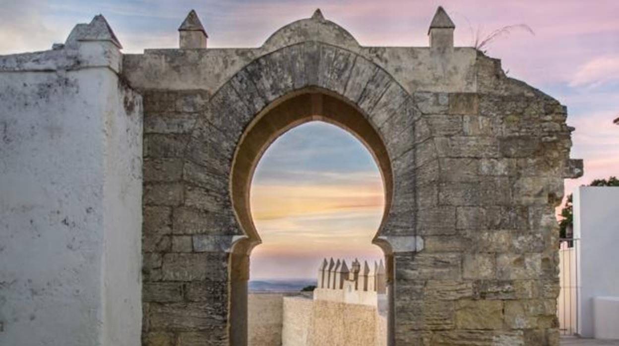 Imagen del Arco de la Pastora, en Medina Sidonia.