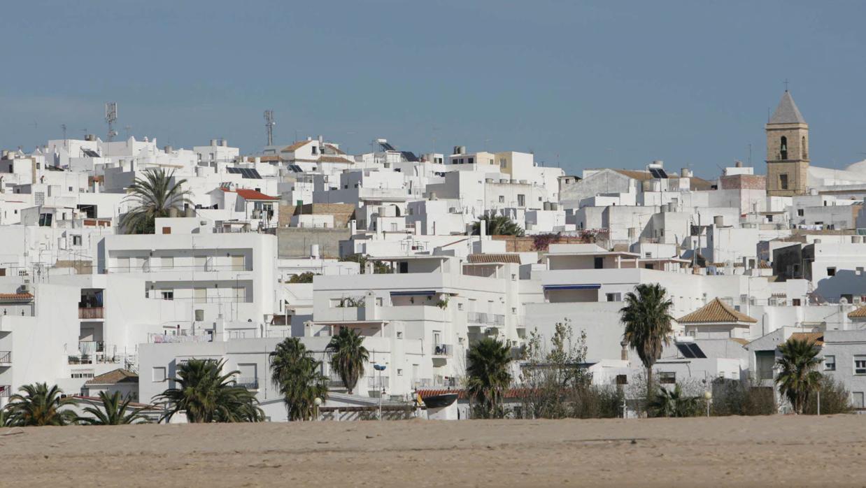 Seis meses de prisión por quedarse el coche del restaurante en el que trabajaba en Conil