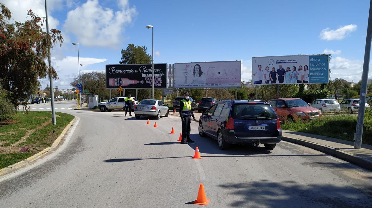 Más de 60 personas denunciadas en Sanlúcar por incumplir el Estado de Alarma