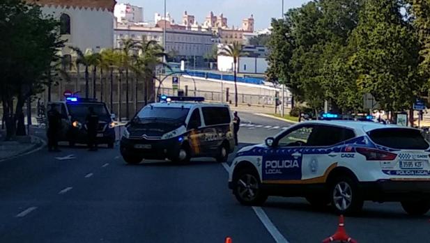 Cerca de 4.000 multas y 54 detenidos por la Policía Nacional y Local en la provincia de Cádiz en Semana Santa