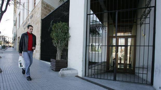 Autonomía Obrera exige al gobierno de Kichi una solución para las limpiadoras del IFEF