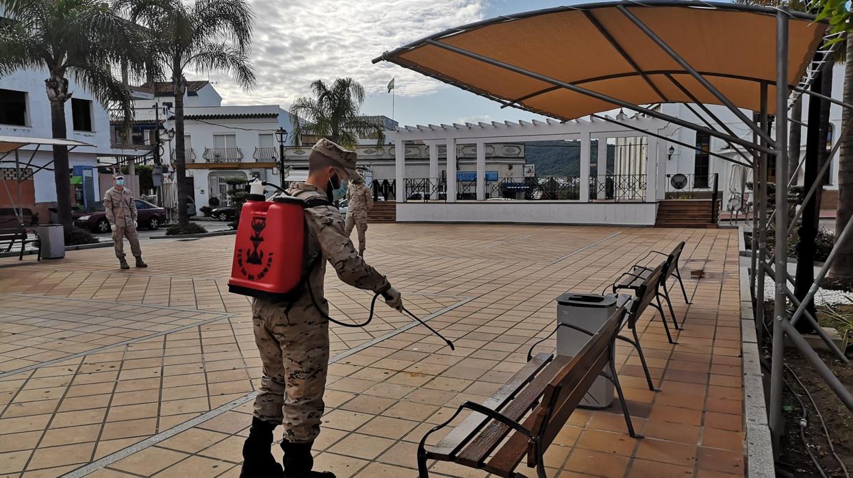 La Armada se despliega en Cádiz y otras diez localidades de la provincia