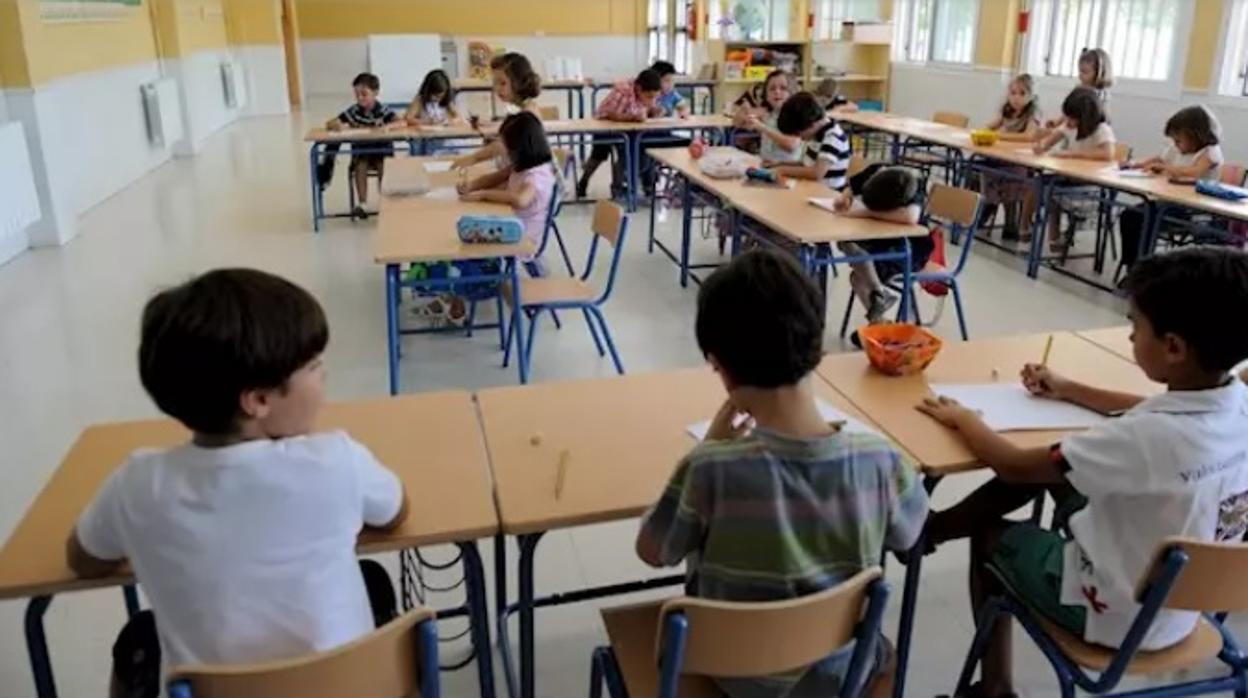 Calendario de matrículas: Andalucía abrirá los colegios el 18 de mayo para reanudar la escolarización