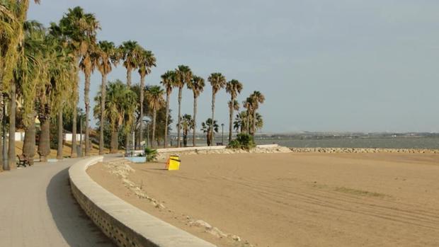 Puerto Real no permitirá finalmente el baño en sus playas a partir del próximo lunes