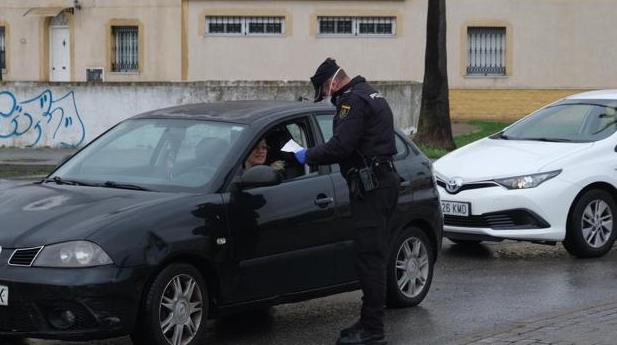 Hacen los test rápidos a 1.250 guardias civiles y policías nacionales de Cádiz, Jerez, Costa Noroeste y la Sierra