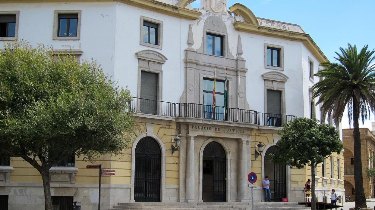 Ratifican los once años de cárcel para un padre que abusó sexualmente de su hija menor en Cádiz