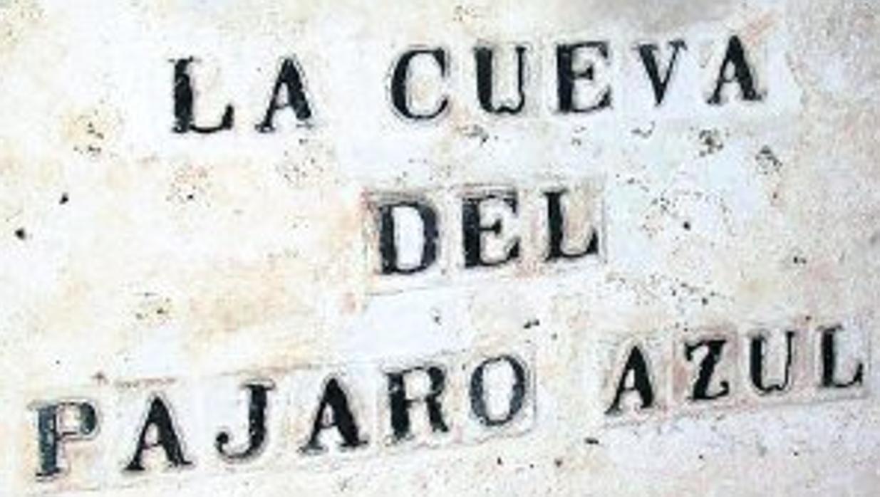 Hallan importantes restos fenicios del puerto de Cádiz en las obras de reconstrucción de la Cueva del Pájaro Azul