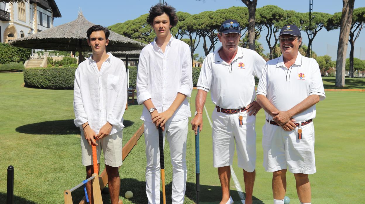 José Manuel Abaroa, Ignacio Abaroa, Juan Reyna y Alfonso Pérez-Barbadillo