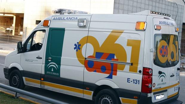 Muere un trabajador tras caer desde cinco metros de altura en Los Molares