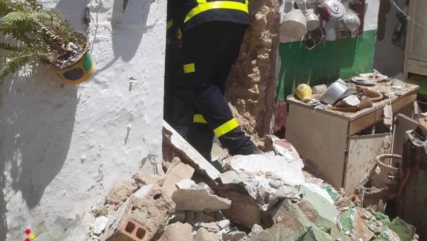 Herido un anciano de 90 años tras explotar una bombona de gas en su vivienda en Chiclana